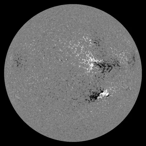 Solar Magnetic Fields