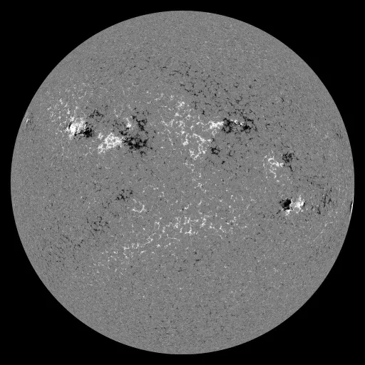 Solar Magnetic Fields