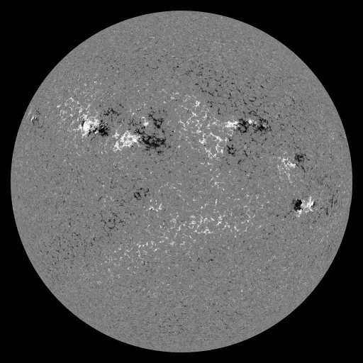Solar Magnetic Fields
