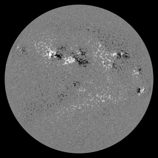 Solar Magnetic Fields
