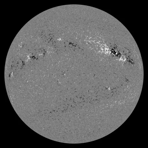 Solar Magnetic Fields