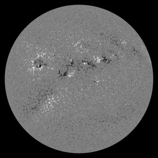 Solar Magnetic Fields