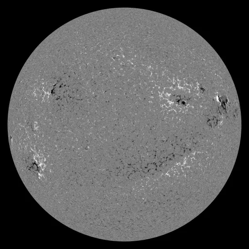 Solar Magnetic Fields