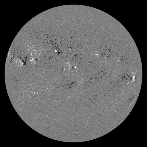 Solar Magnetic Fields