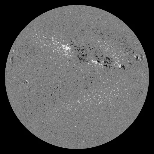 Solar Magnetic Fields