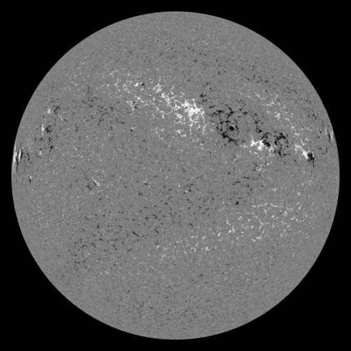 Solar Magnetic Fields