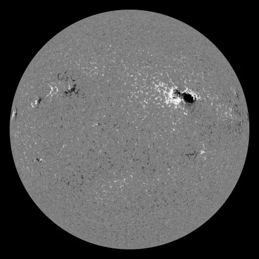 Solar Magnetic Fields