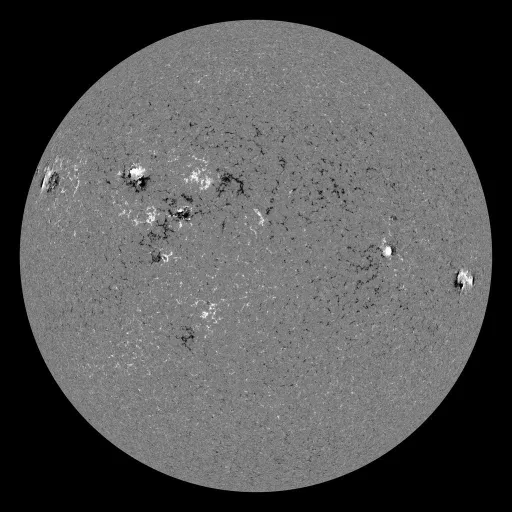 Solar Magnetic Fields