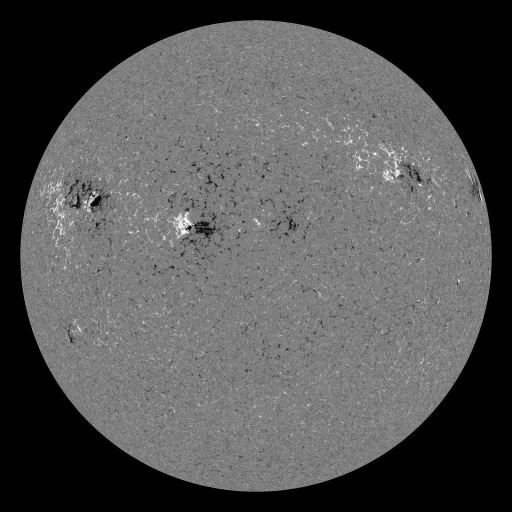 Solar Magnetic Fields