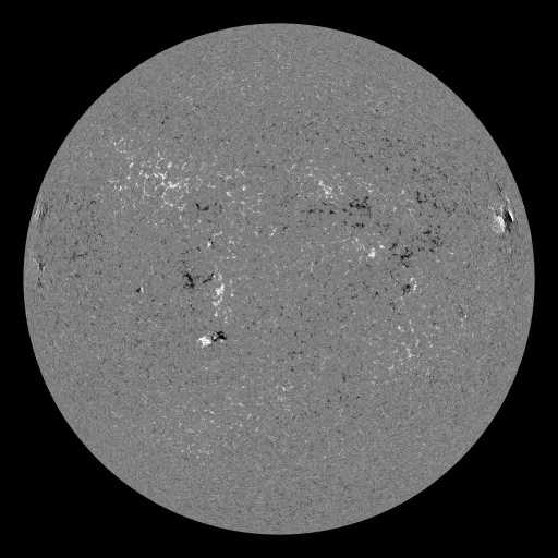 Solar Magnetic Fields