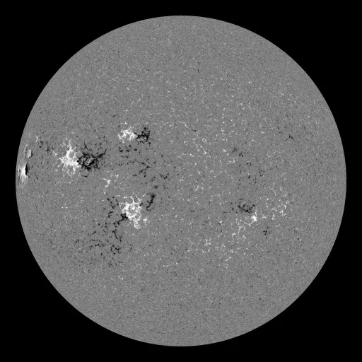 Solar Magnetic Fields