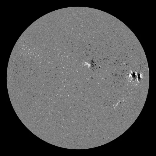 Solar Magnetic Fields