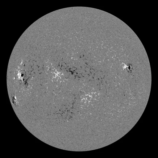 Solar Magnetic Fields