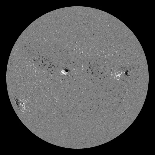 Solar Magnetic Fields