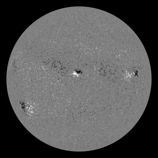 Solar Magnetic Fields
