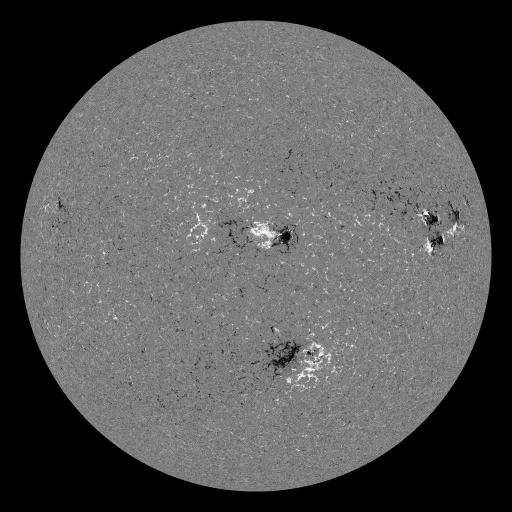 Solar Magnetic Fields