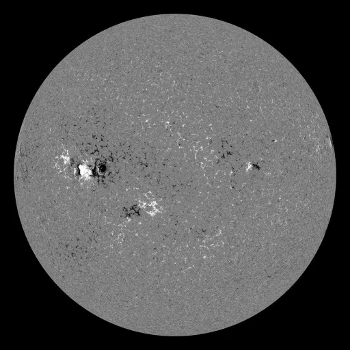 Solar Magnetic Fields