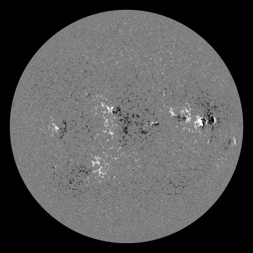 Solar Magnetic Fields