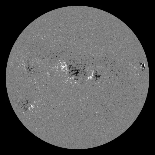 Solar Magnetic Fields