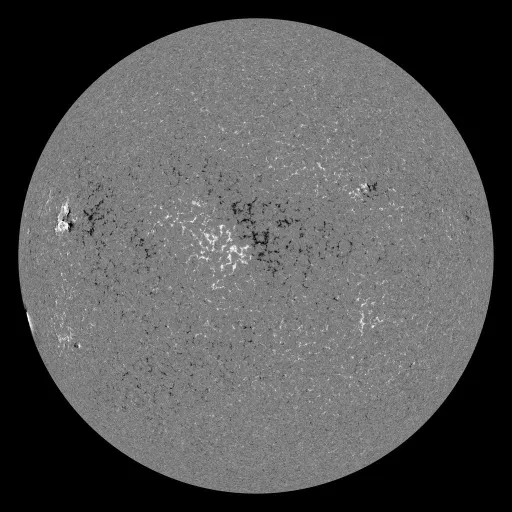 Solar Magnetic Fields