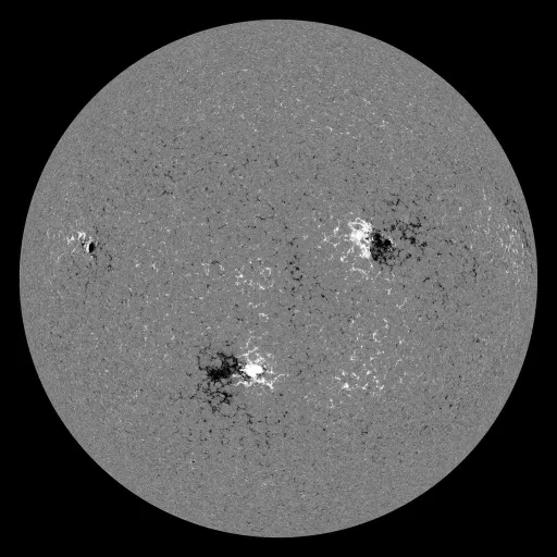 Solar Magnetic Fields