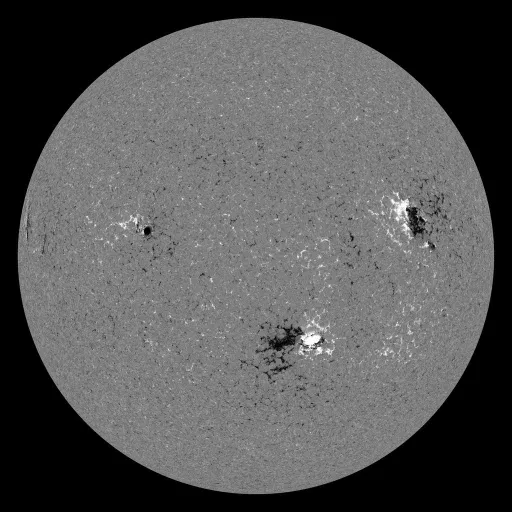 Solar Magnetic Fields
