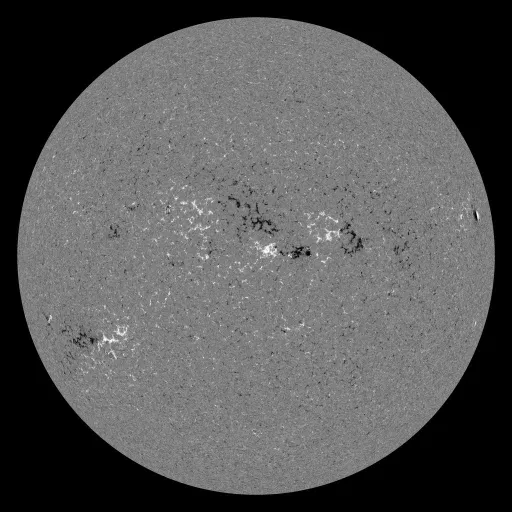 Solar Magnetic Fields