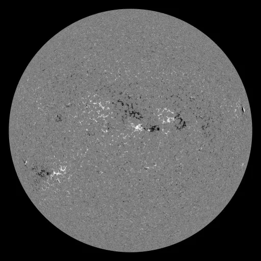 Solar Magnetic Fields