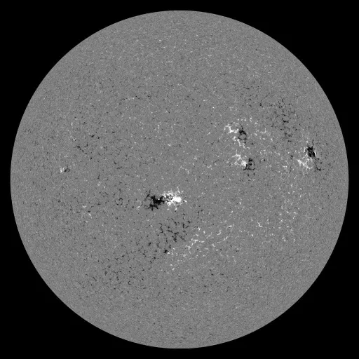 Solar Magnetic Fields