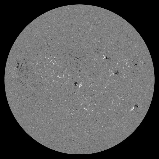Solar Magnetic Fields