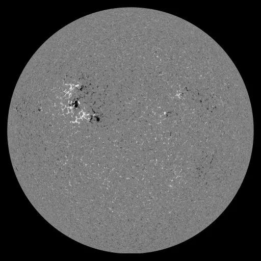Solar Magnetic Fields
