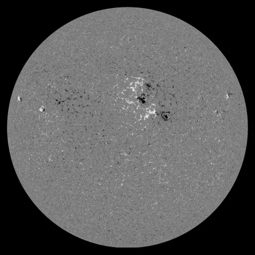 Solar Magnetic Fields