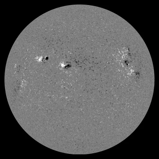Solar Magnetic Fields