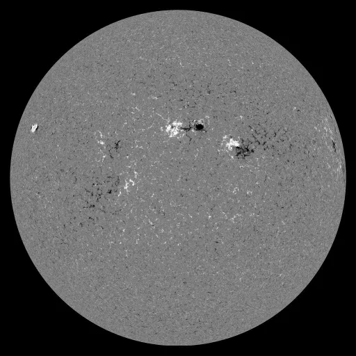 Solar Magnetic Fields