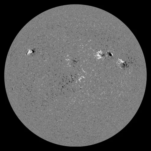 Solar Magnetic Fields