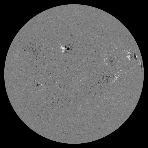 Solar Magnetic Fields