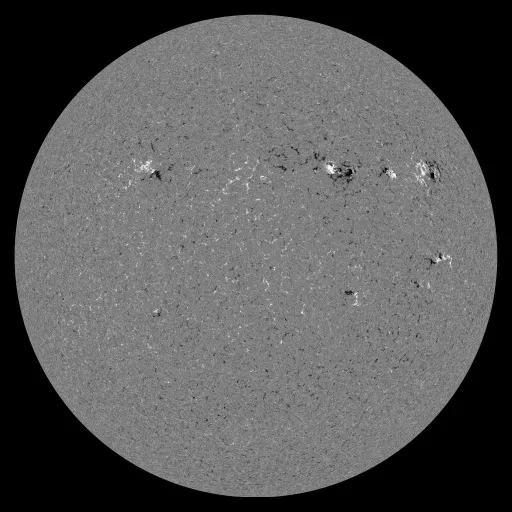Solar Magnetic Fields