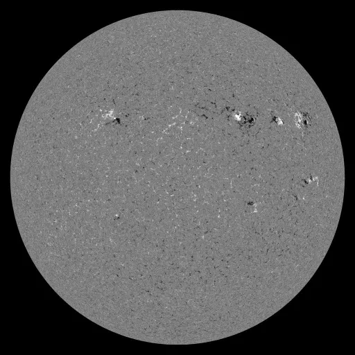 Solar Magnetic Fields