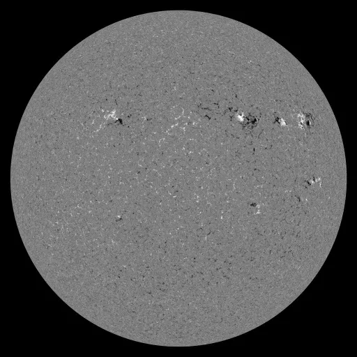 Solar Magnetic Fields