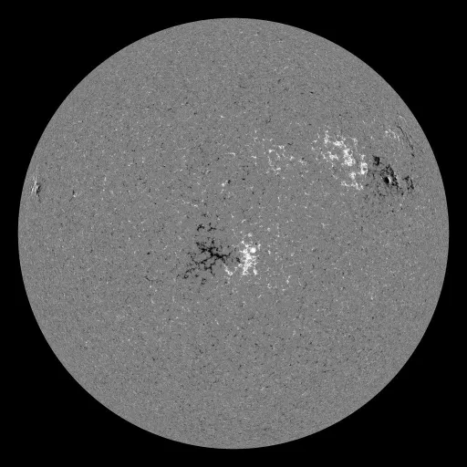 Solar Magnetic Fields