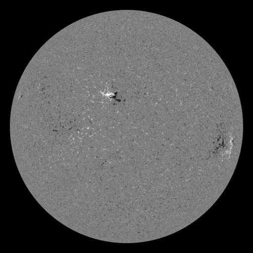 Solar Magnetic Fields