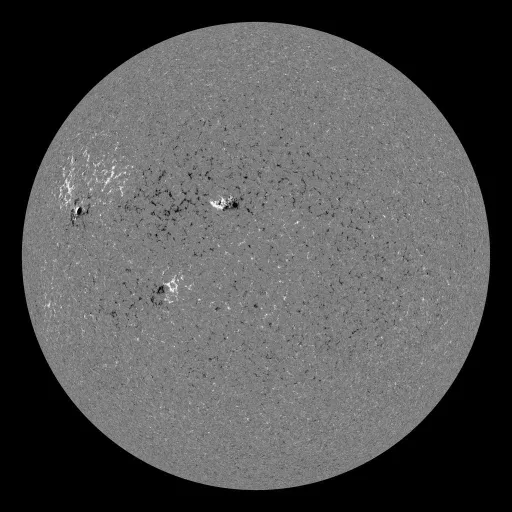 Solar Magnetic Fields
