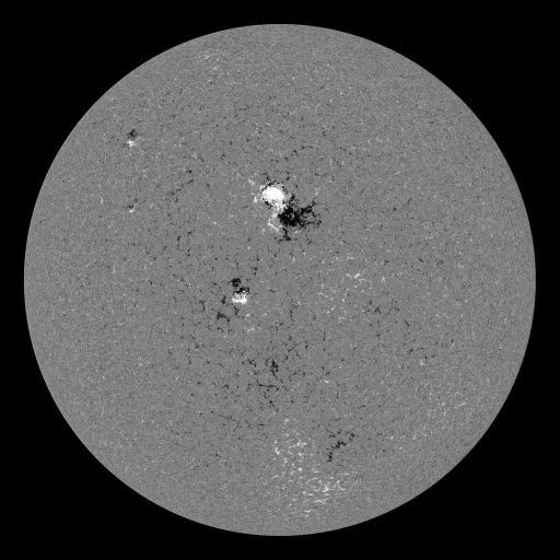 Solar Magnetic Fields