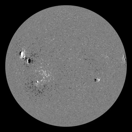 Solar Magnetic Fields