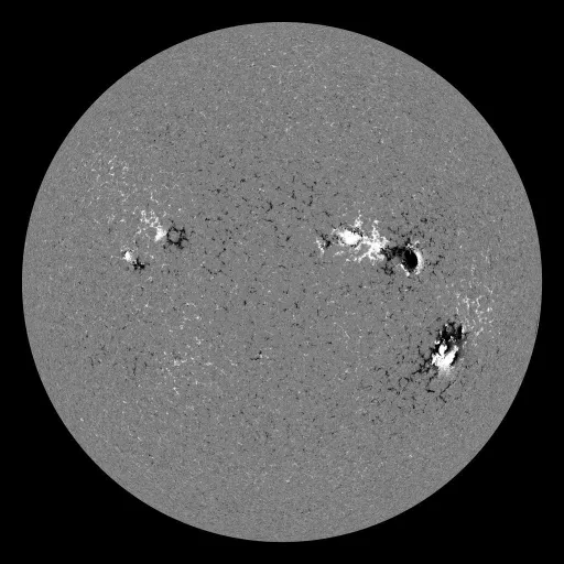 Solar Magnetic Fields