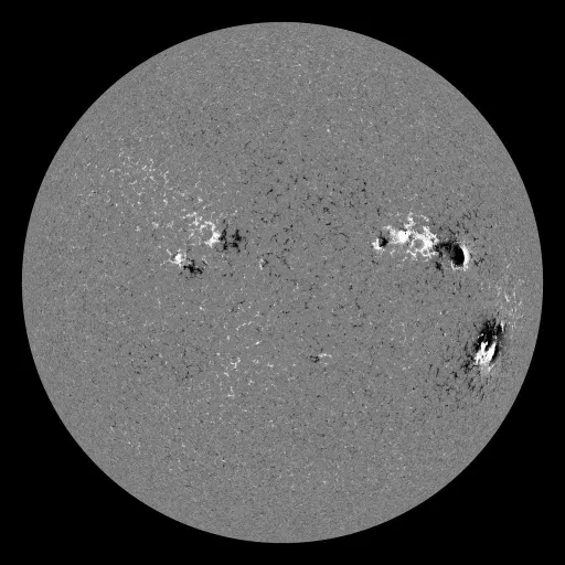Solar Magnetic Fields