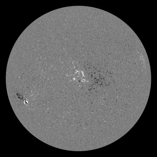 Solar Magnetic Fields