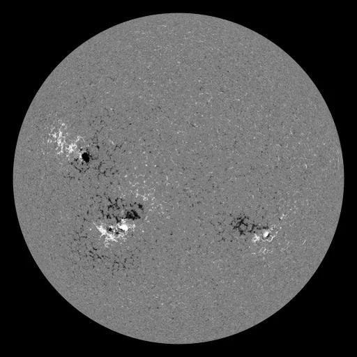 Solar Magnetic Fields