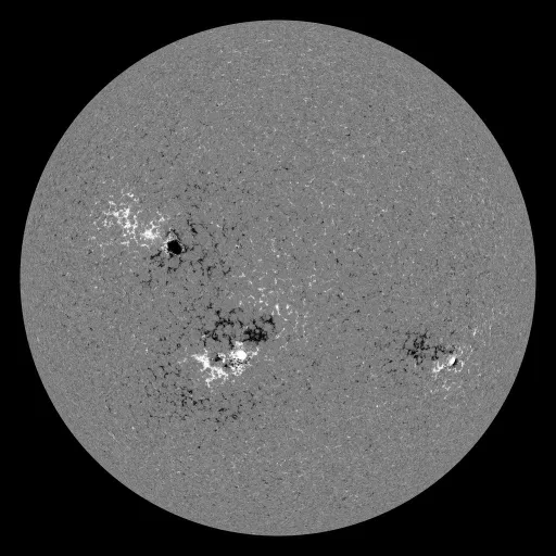 Solar Magnetic Fields