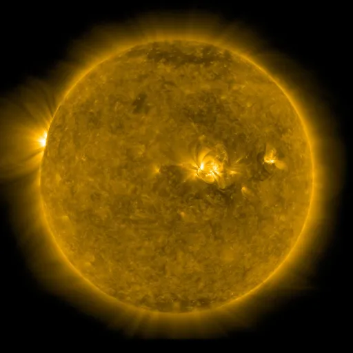 Корона Солнца